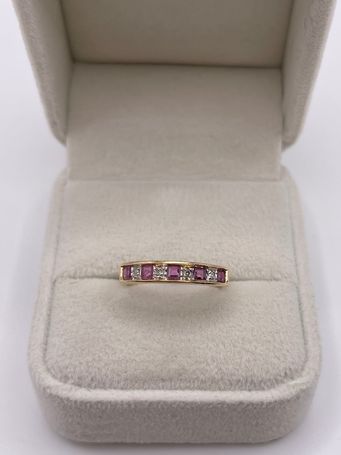 9ct gold ruby and diamond ring