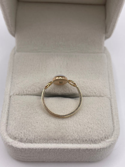9ct gold opal ring