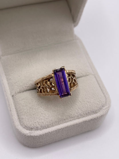 9ct gold amethyst ring