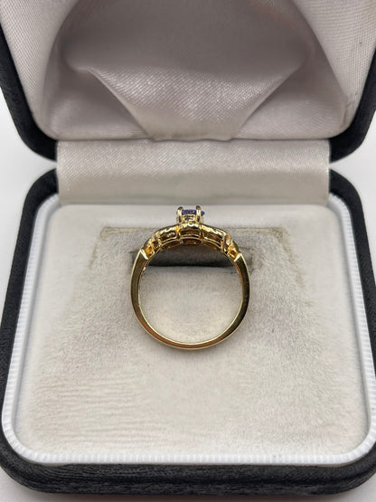 9ct gold tanzanite and diamond ring