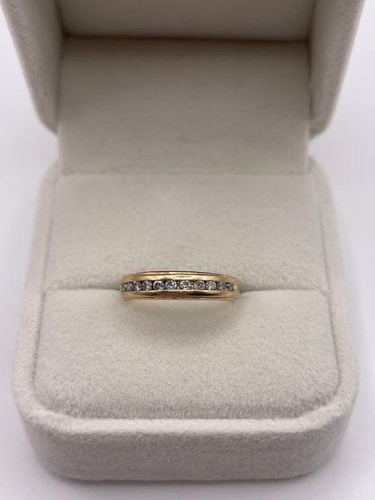 9ct gold diamond ring