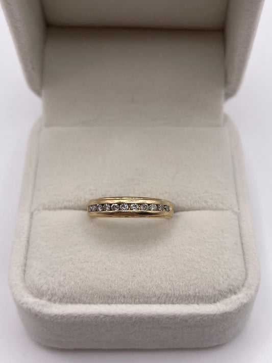 9ct gold diamond ring