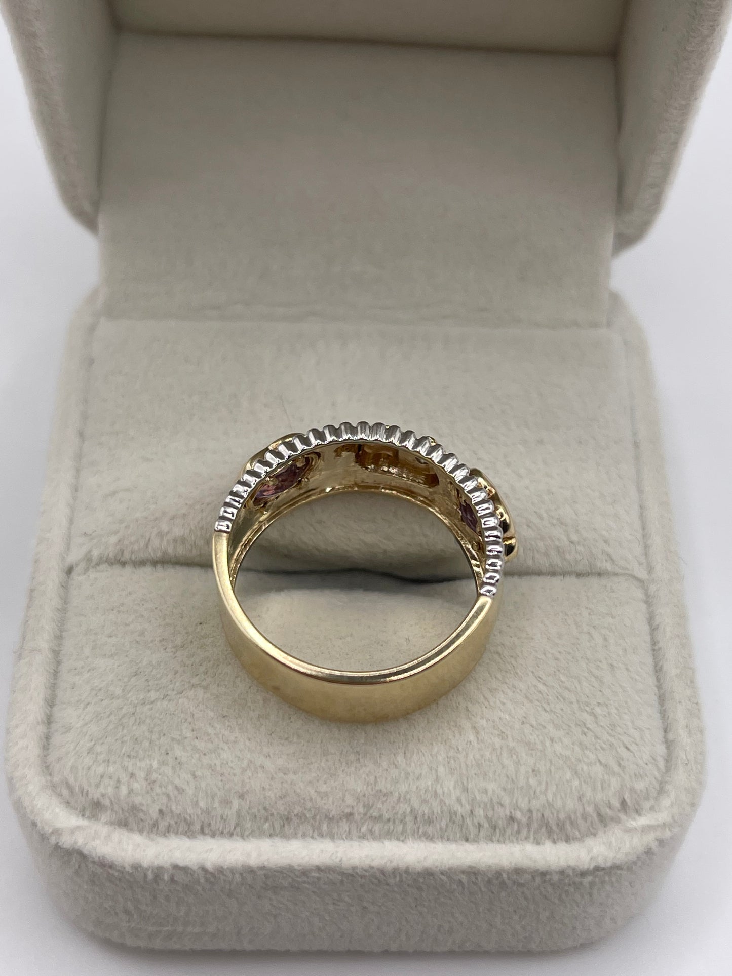 9ct gold amethyst and diamond elephant ring