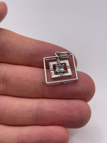9ct white gold aquamarine and diamond pendant