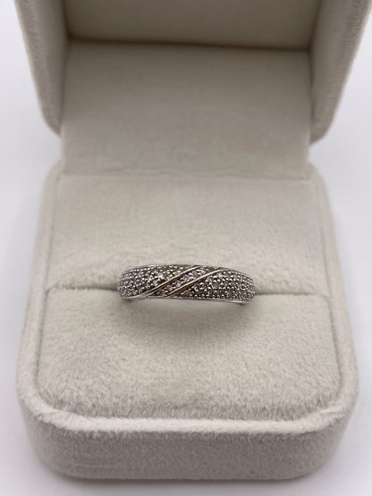 9ct white gold diamond cluster ring