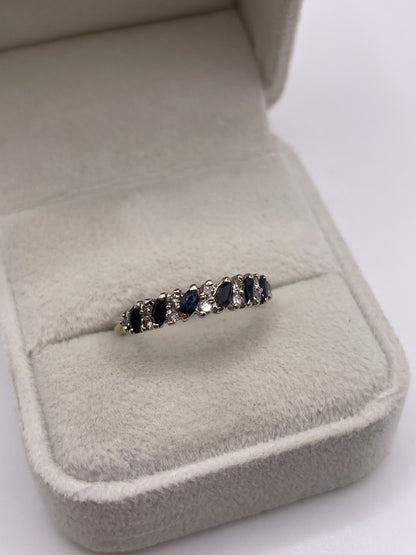 18ct white gold sapphire and diamond ring