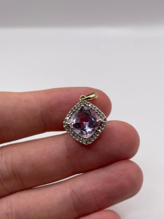 9ct gold amethyst and diamond pendant