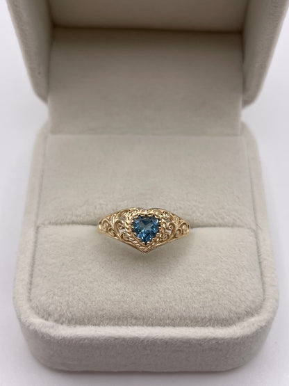 9ct gold topaz heart ring