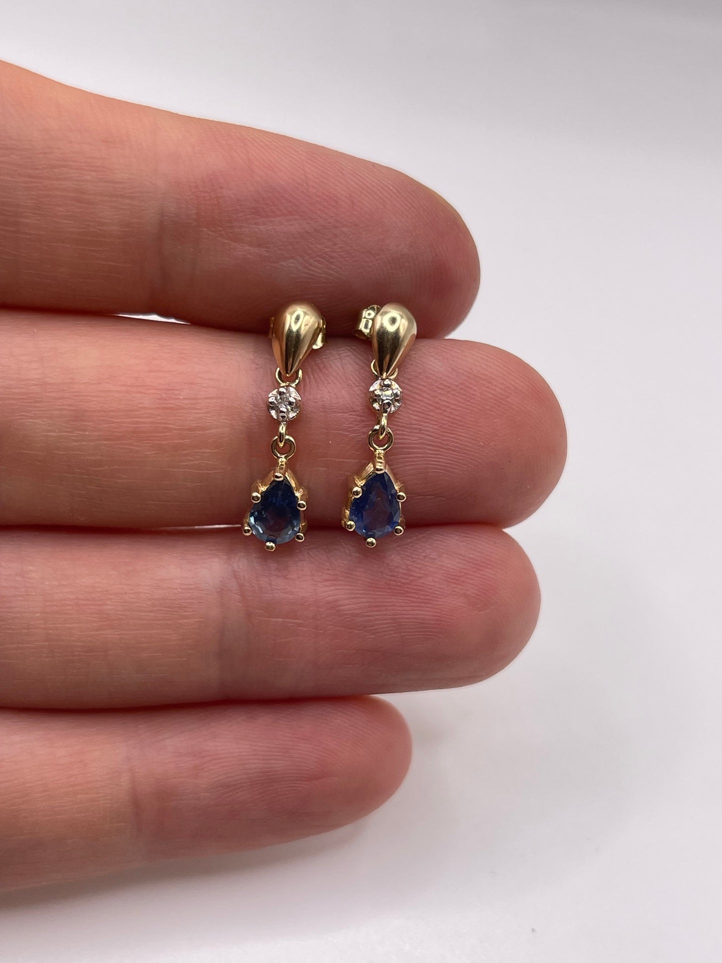 9ct gold sapphire and diamond earrings