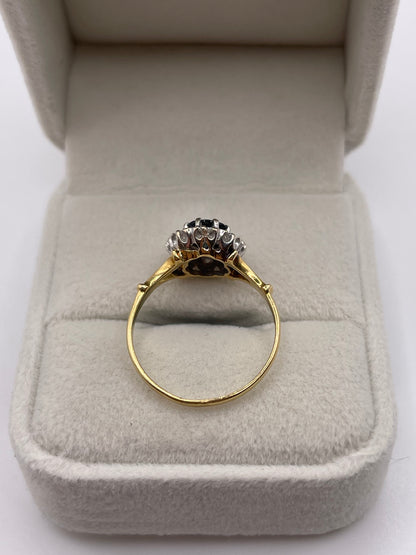 18ct gold sapphire and diamond ring
