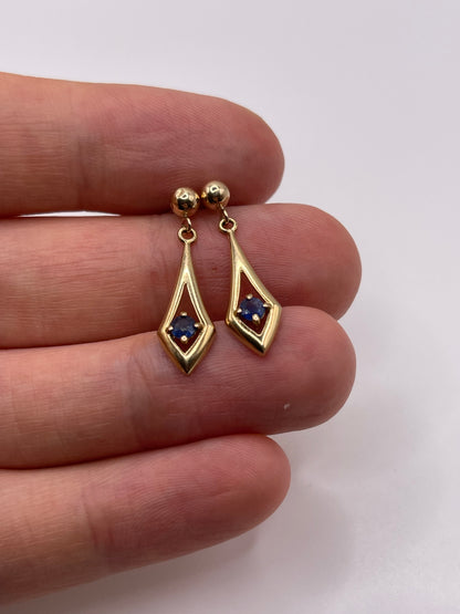 9ct gold sapphire earrings