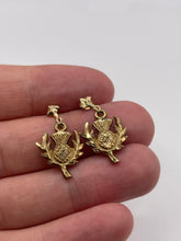 Load image into Gallery viewer, 9ct gold thistle earrings
