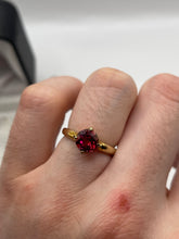 Load image into Gallery viewer, 9ct gold cherry topaz ring
