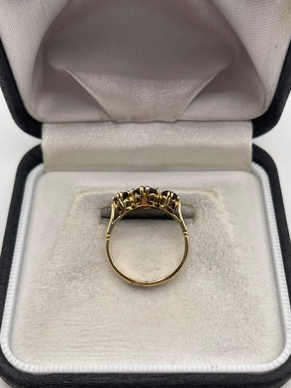 9ct gold garnet ring