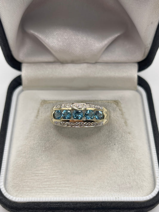 9ct gold topaz and diamond ring