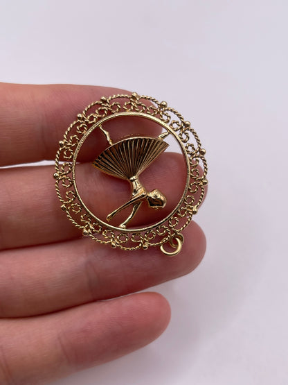 9ct gold ballerina pendant