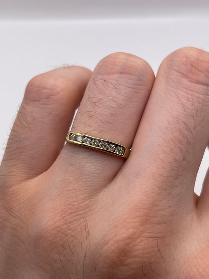 9ct gold diamond ring