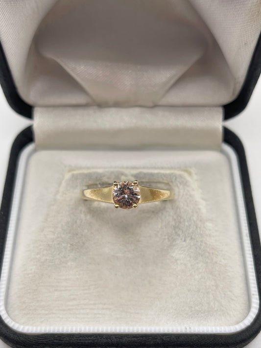 9ct gold morganite ring