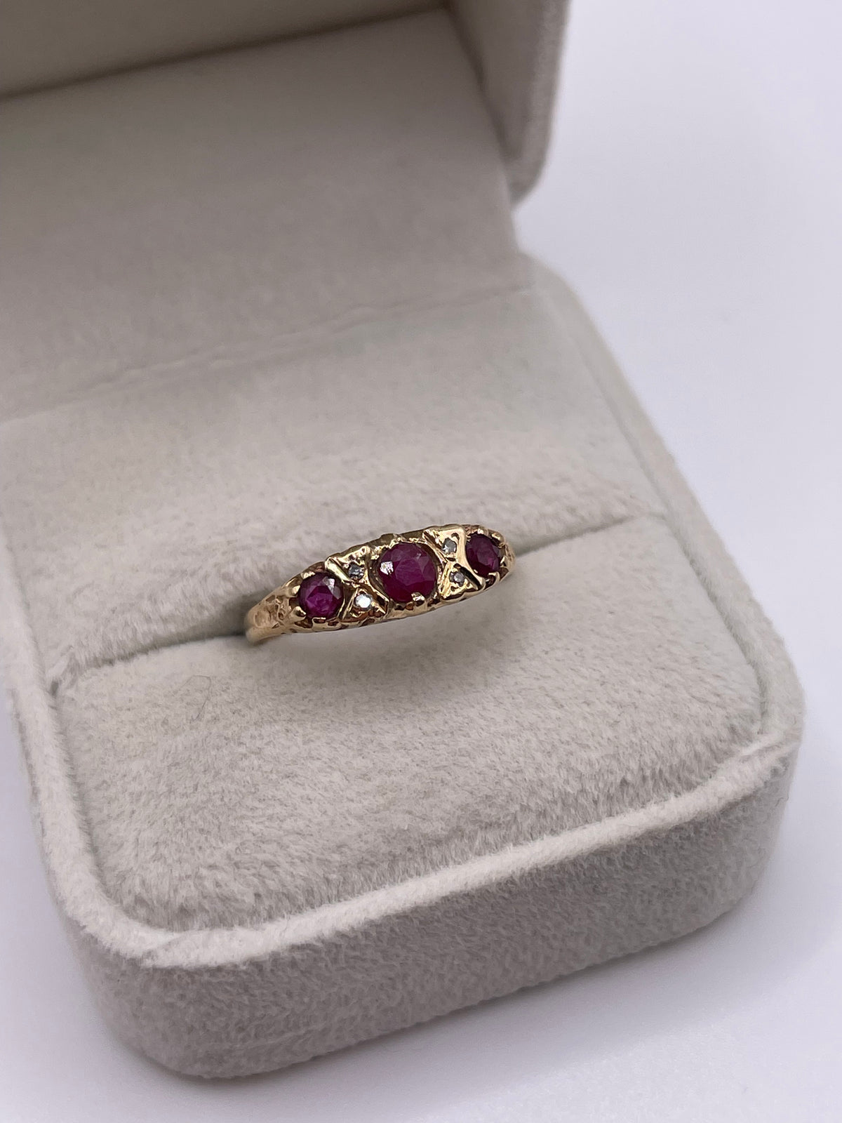9ct gold ruby and diamond ring