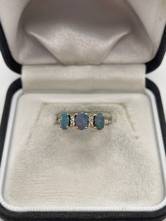9ct gold opal doublet and zircon ring