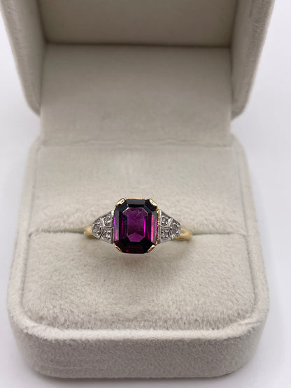 18ct gold platinum garnet and diamond ring