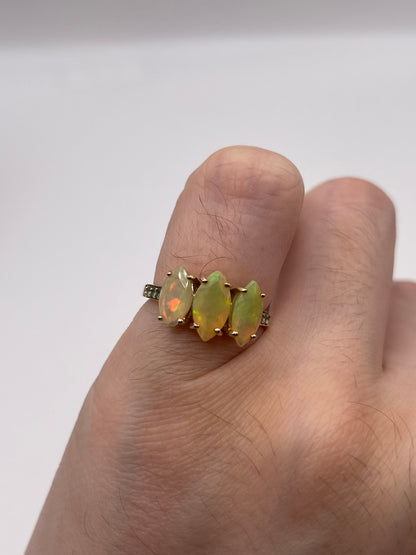 9ct gold opal and alexandrite ring