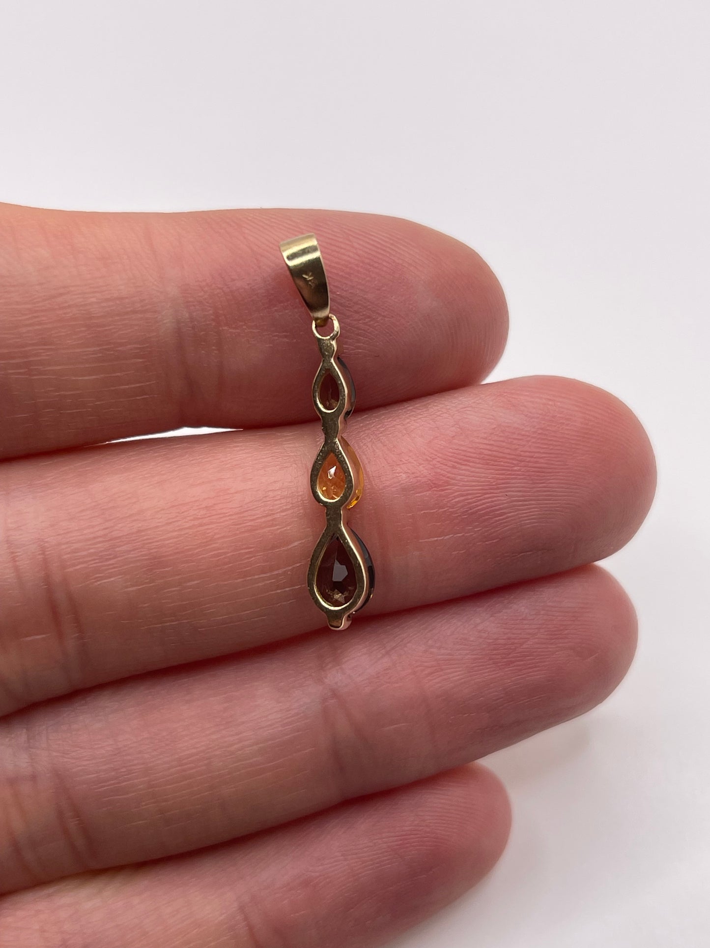 9ct gold Smokey quartz and citrine pendant