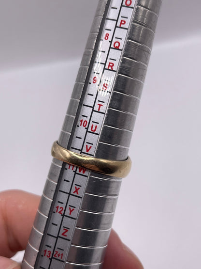 9ct gold diamond signet ring