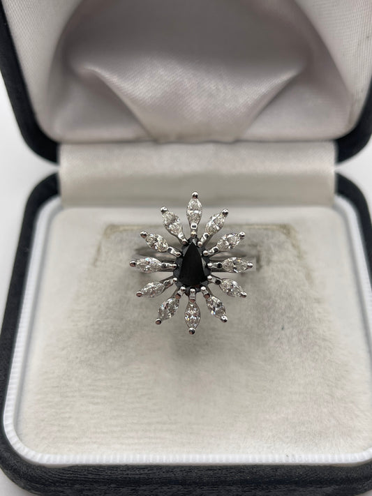 18ct white gold diamond cluster ring