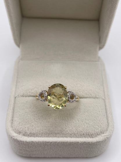 9ct gold quartz and diamond ring