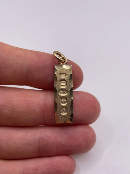 9ct gold ingot pendant