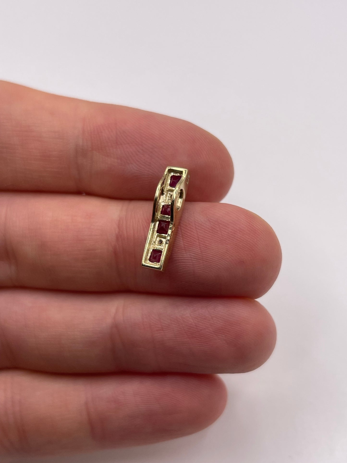 9ct gold ruby and diamond pendant