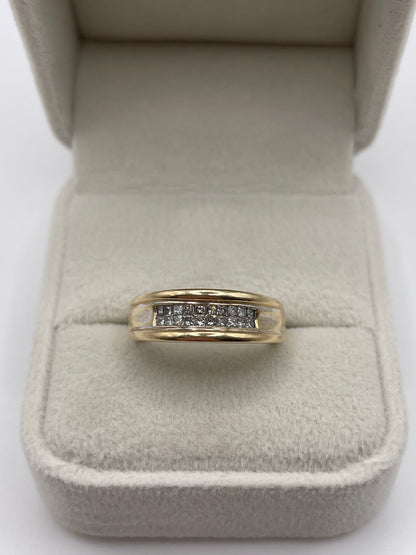 9ct gold diamond cluster ring