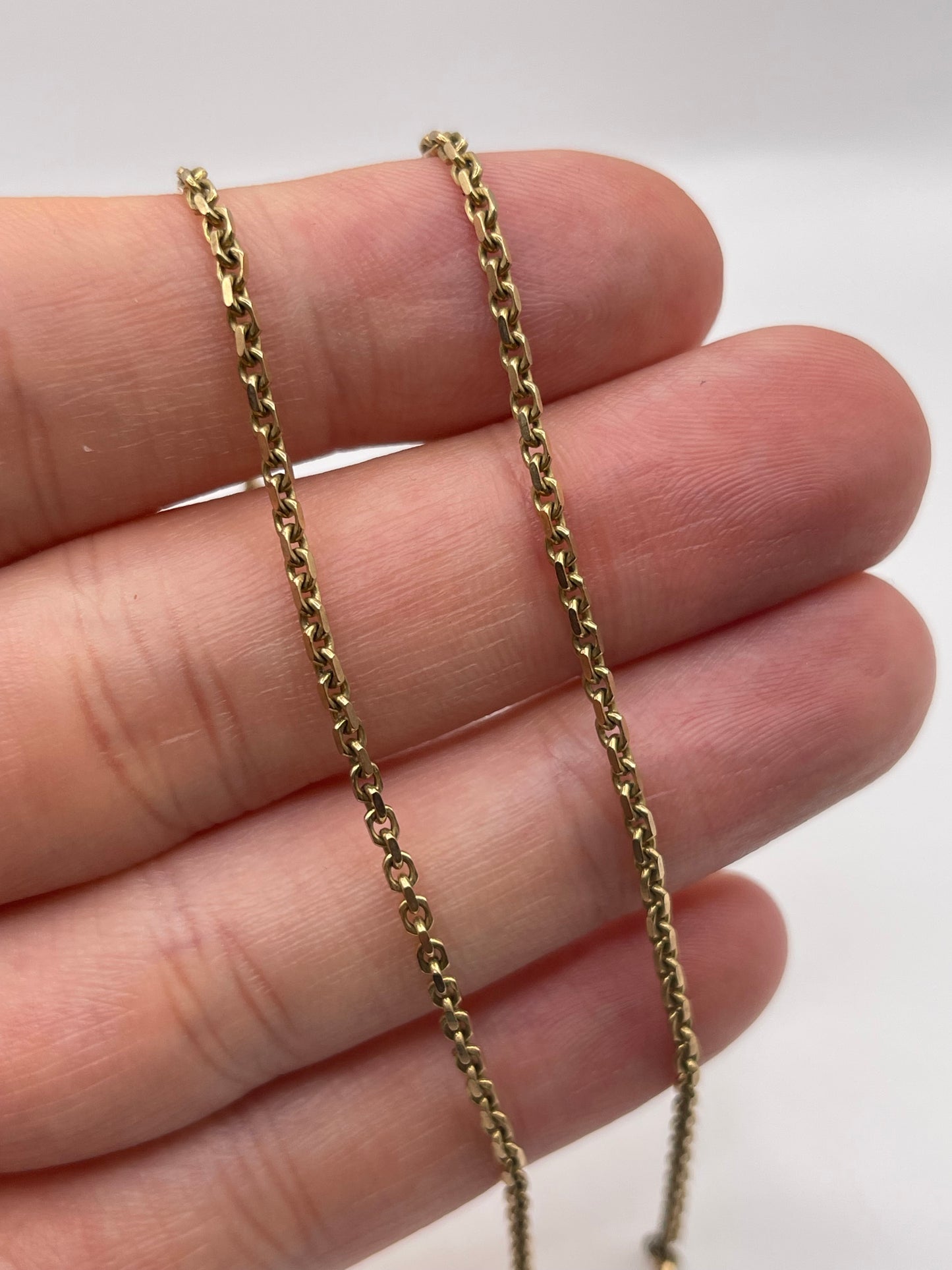 9ct gold chain 199