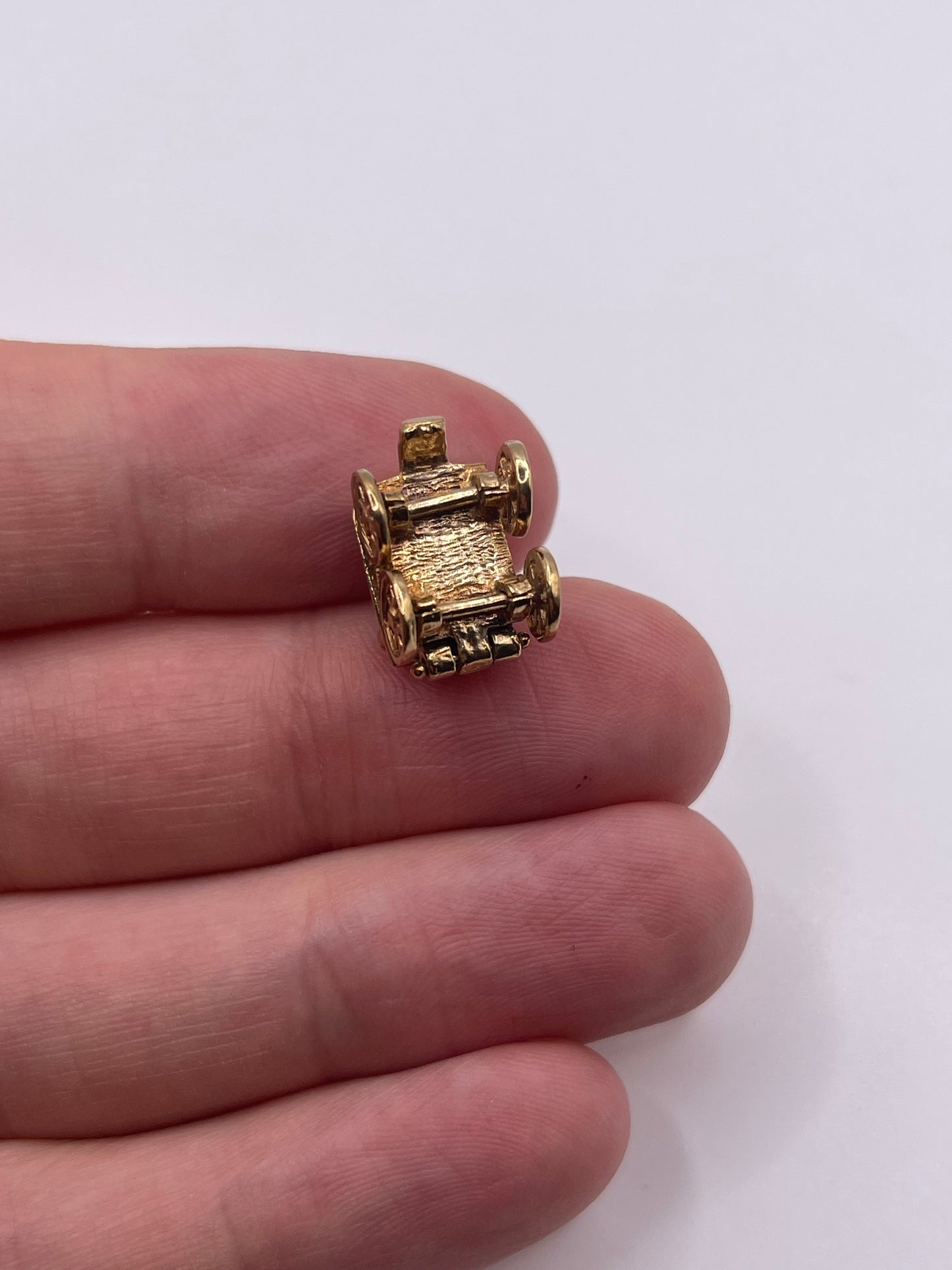 9ct gold fortune teller charm