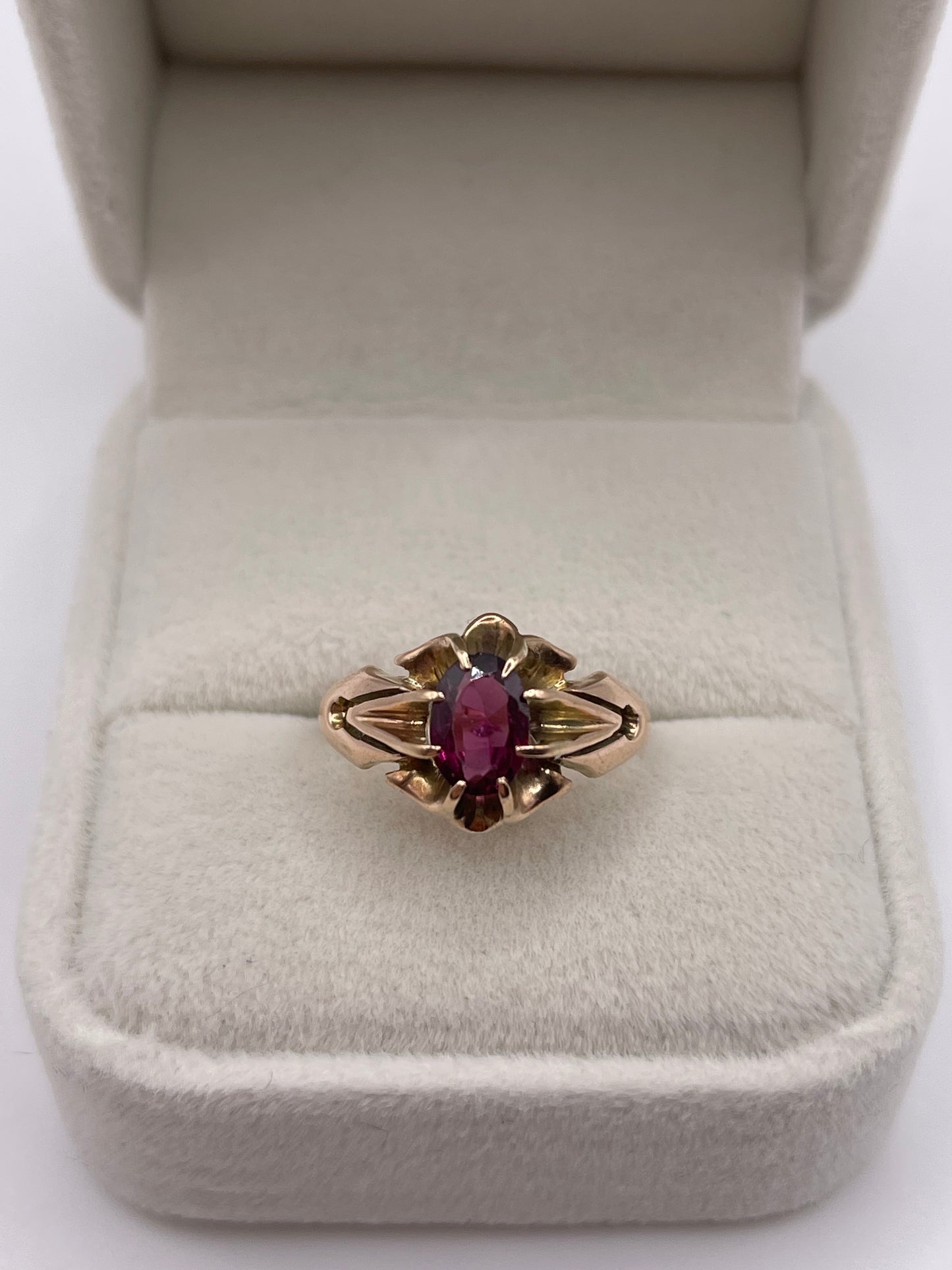 9ct rose gold garnet gypsy ring