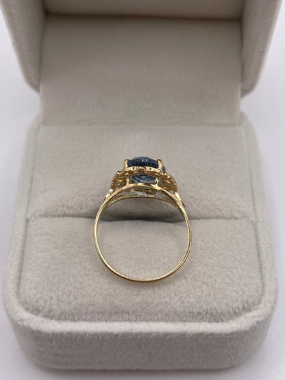 9ct gold synthetic spinel ring