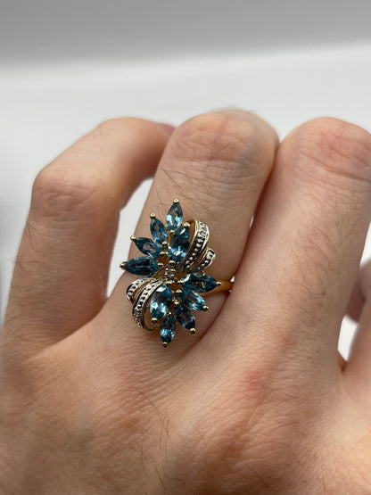 9ct gold topaz and diamond ring