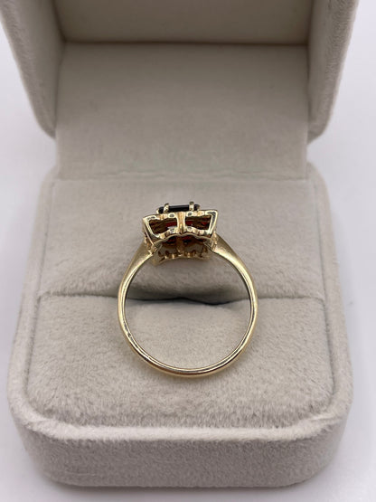 9ct gold garnet cluster ring
