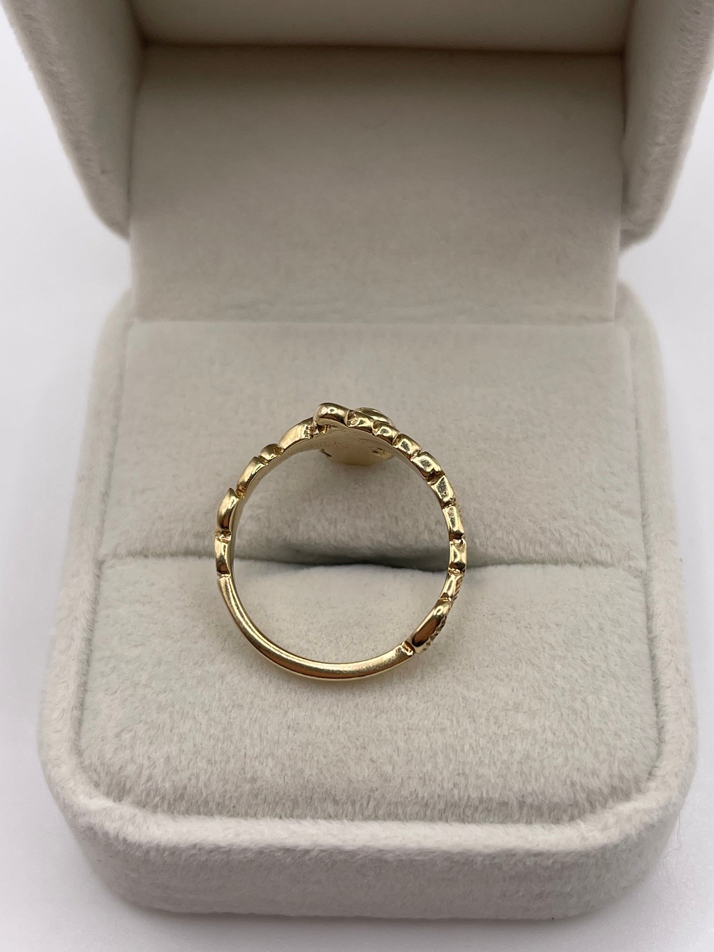 14ct gold Jesus ring