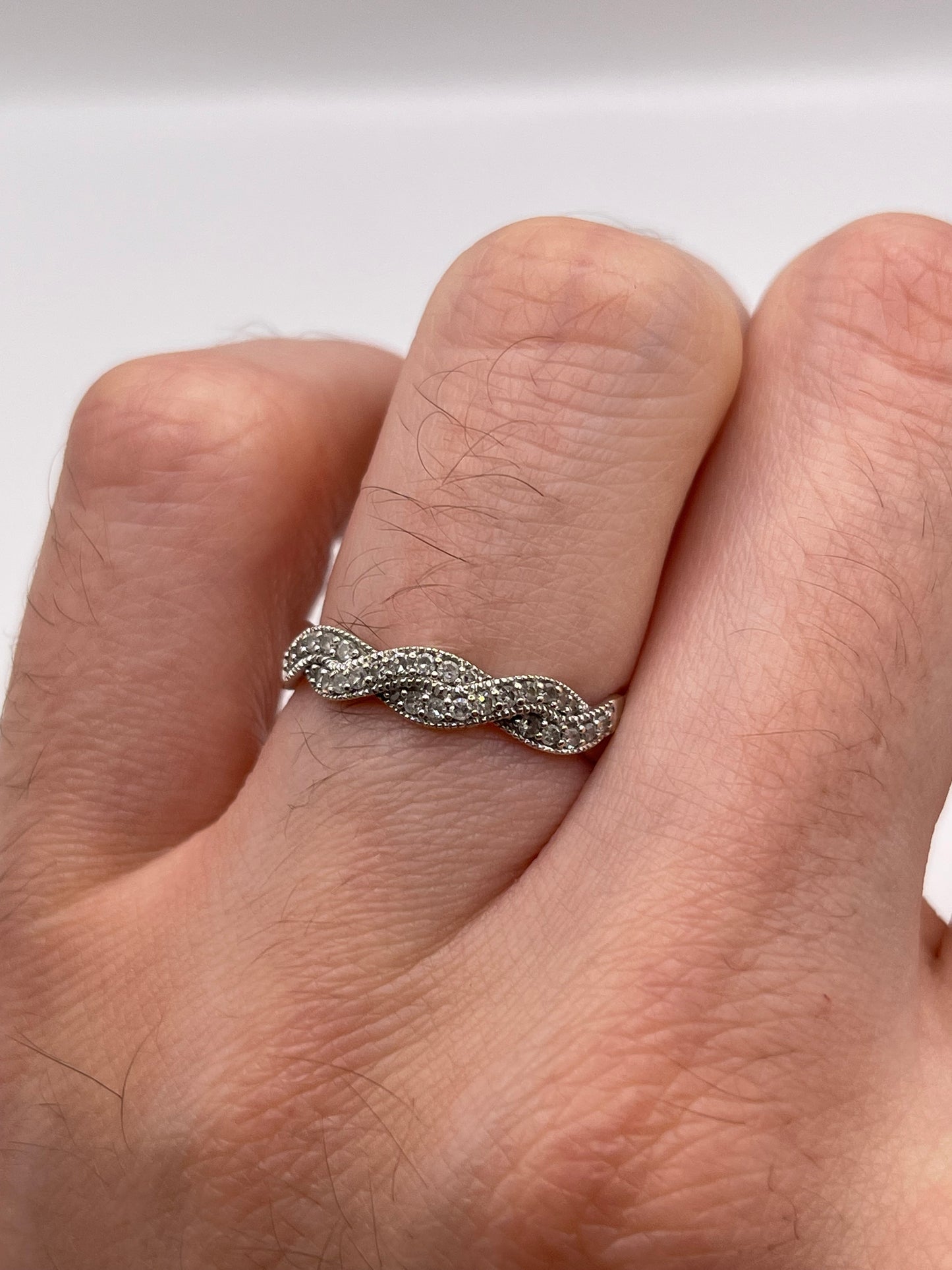 9ct white gold diamond ring