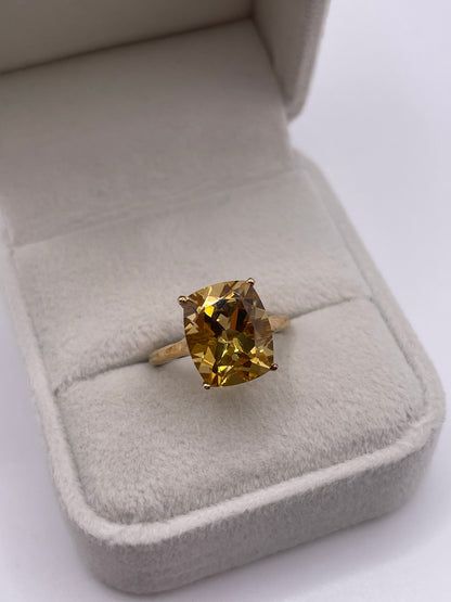 9ct gold citrine ring