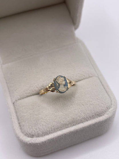 9ct gold Wedgwood cameo ring