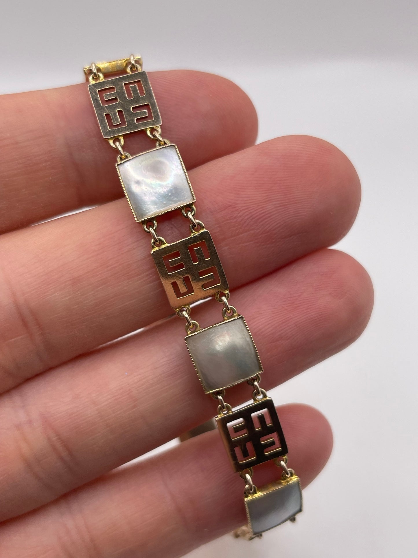 Murrle Bennett 9ct gold blister pearl bracelet