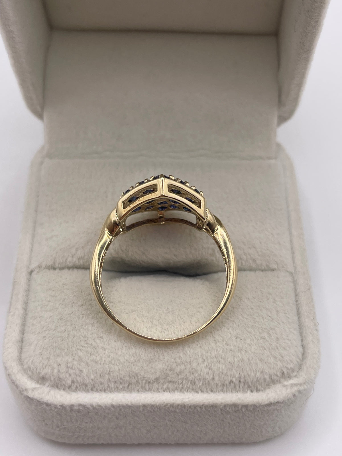 9ct gold kyanite cluster ring