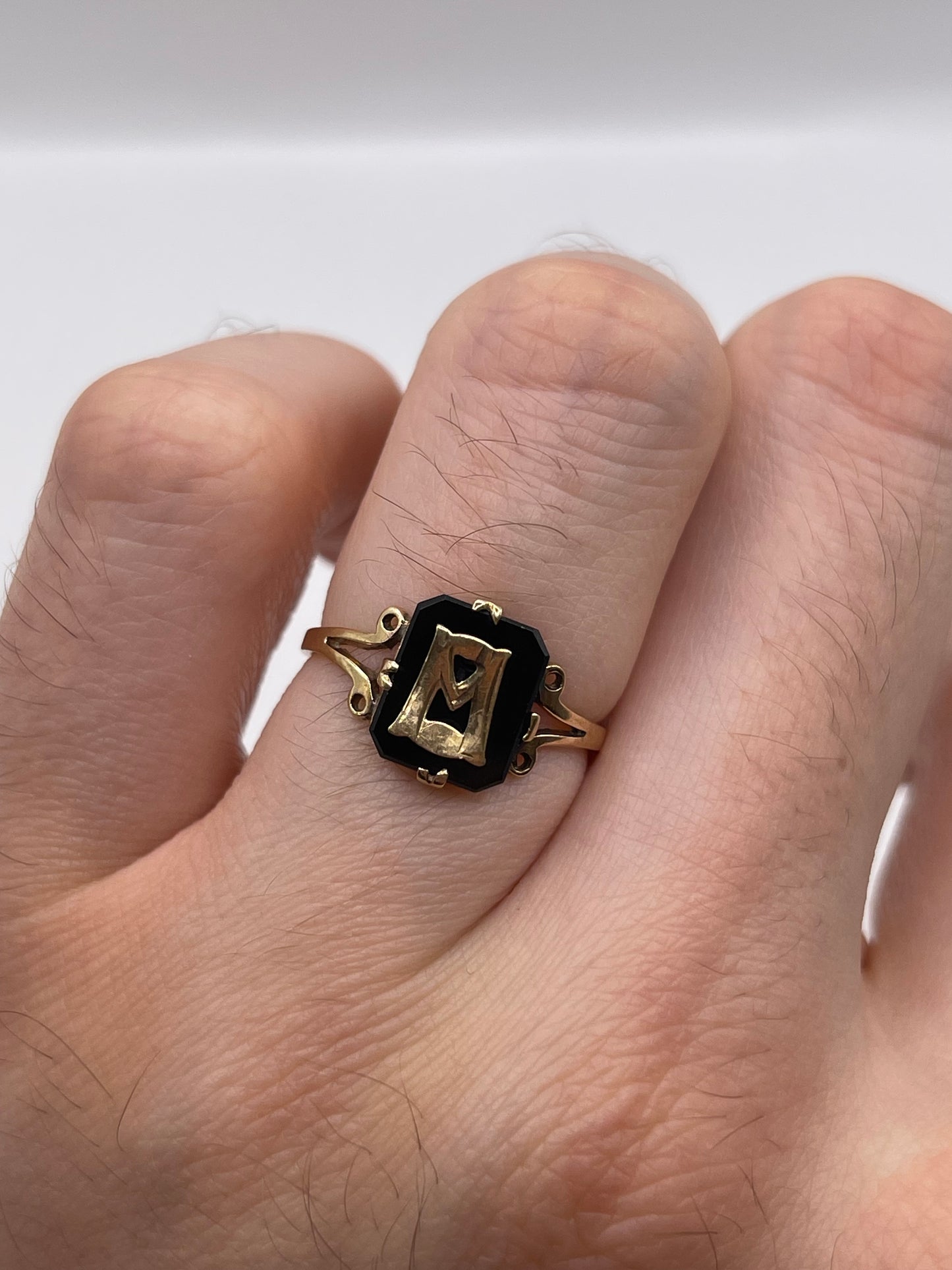 9ct gold onyx initial ring