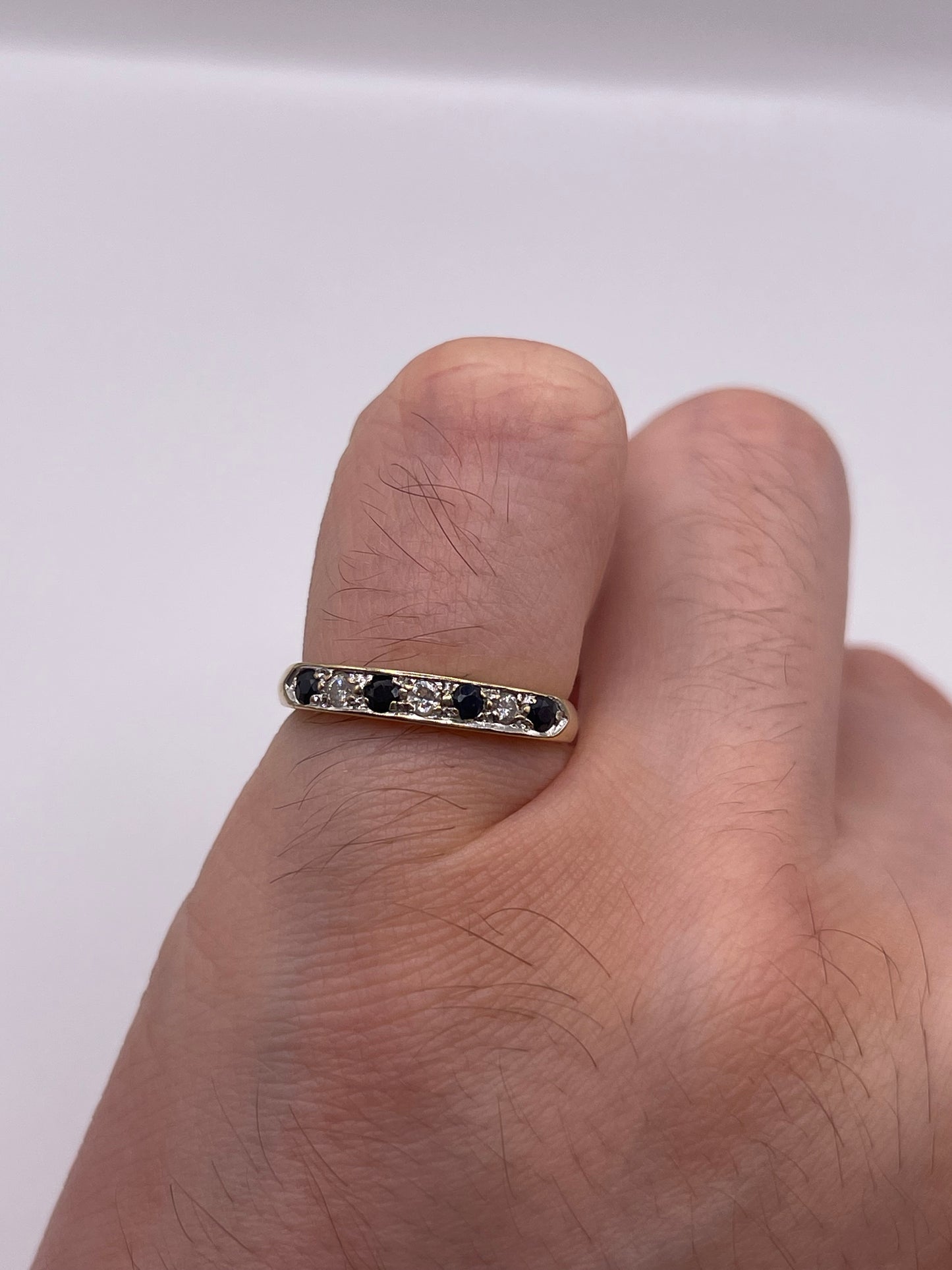 9ct gold sapphire and diamond ring