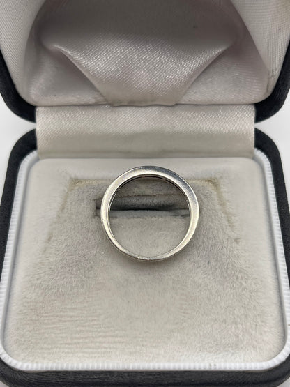 9ct white gold blue diamond ring