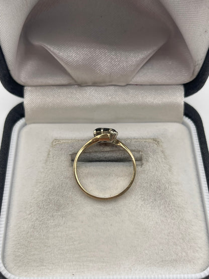 9ct gold sapphire and diamond ring