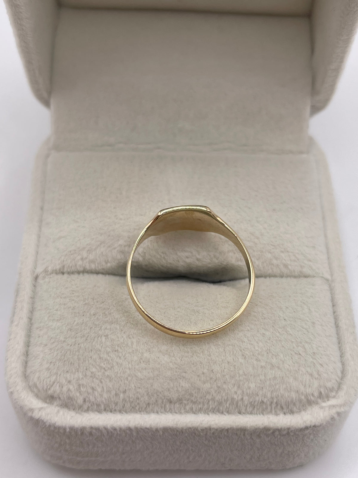 9ct gold signet ring